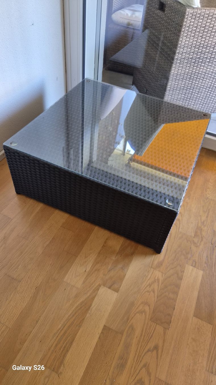 Tische: Balkon Tisch  – Gebraucht aus Oberglatt ZH von nat_c6k7