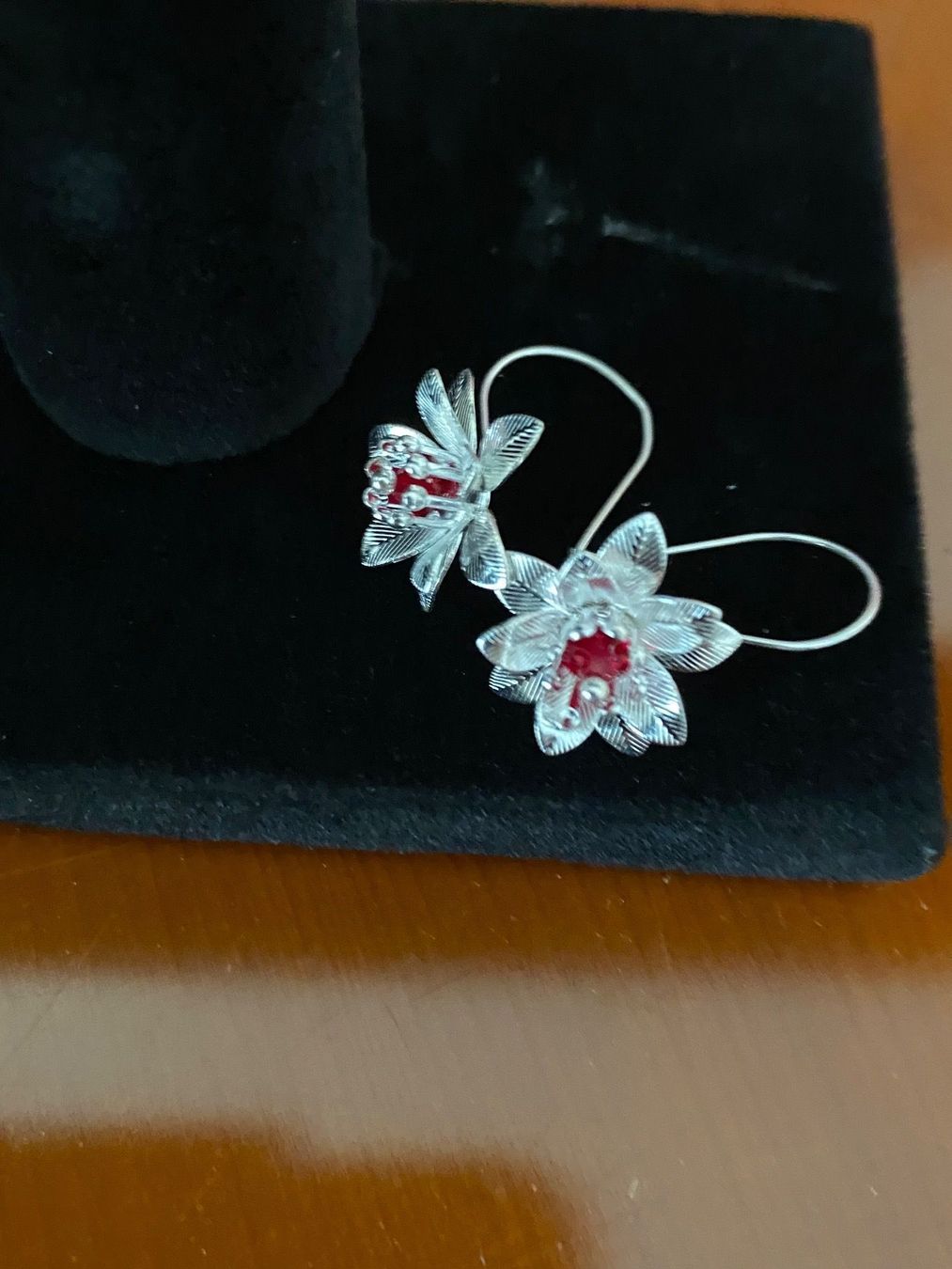 Orecchini pendenti & Orecchini a lobo: Wunderschöne filigrane Ohrringe - 925 silber - neu – Nuovo e nell'imballaggio originale da Luzern venduto da inf_c7r2 5