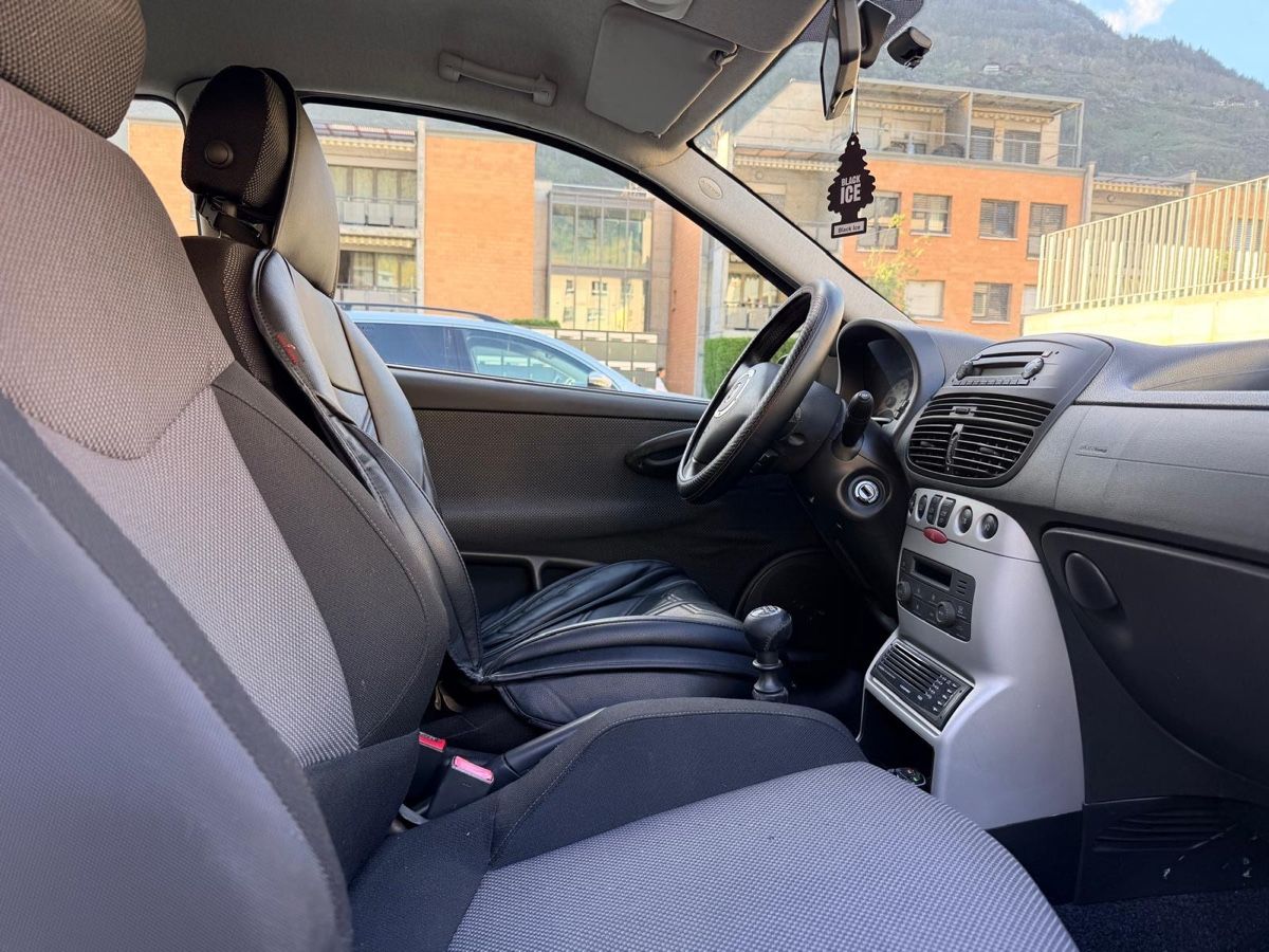 Fiat Automobili: Fiat Punto 1.4 Sporting mit MFK – Usato da St. Niklaus VS venduto da hel_8rgc 5