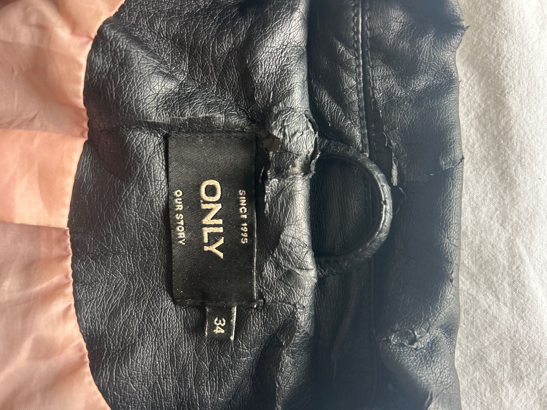 Only Giacche: Kunstlederjacke schwarz ONLY – Usato da Lohn-Ammannsegg venduto da norina_3 4