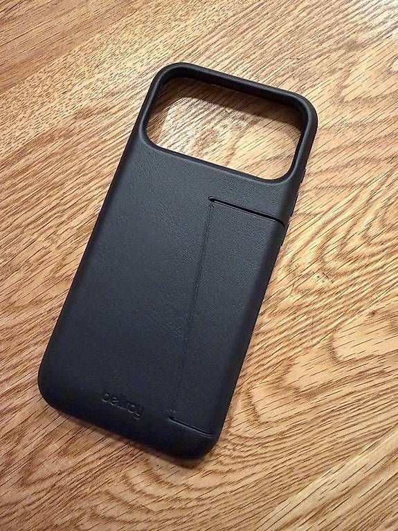 Cover & Protezioni schermo: iPhone 17 Pro Max Case / Cover, Handyhülle, Natelhülle – Usato da Ettiswil venduto da MathiasFrey 1