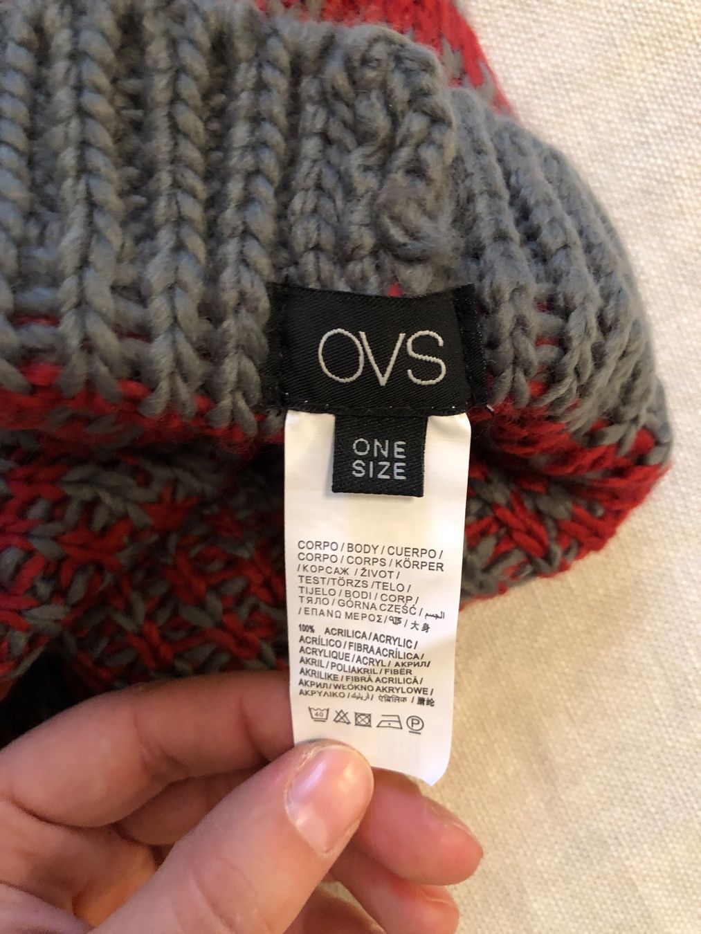 Hüte, Mützen & Caps: Vendo cappelli caldi OVS nuovi. – Neu und originalverpackt aus Mendrisio von cost.del 1