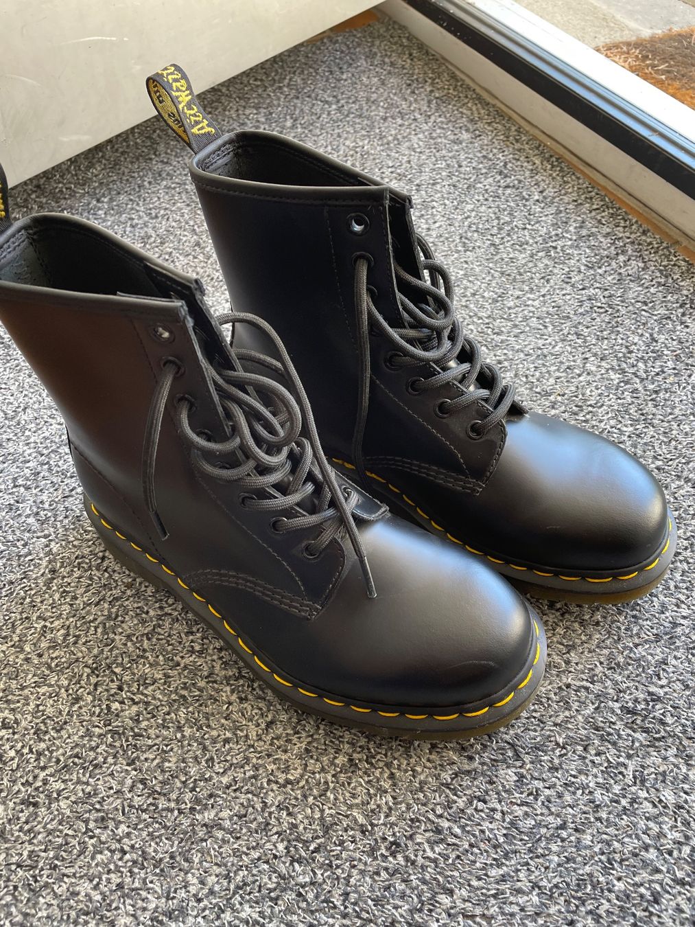 Dr. Martens Scarpe da donna: Dr. Martens Docs Stiefel schwarz Leder Grösse 38 – Nuovo (secondo la descrizione) da Seon venduto da ds_2905