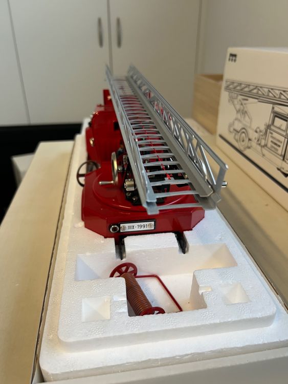 Märklin 1991 Camion Pompier Werksfeuerwehr Güppingen – Rare – Métal, 44 Cm, Neuf Boîte