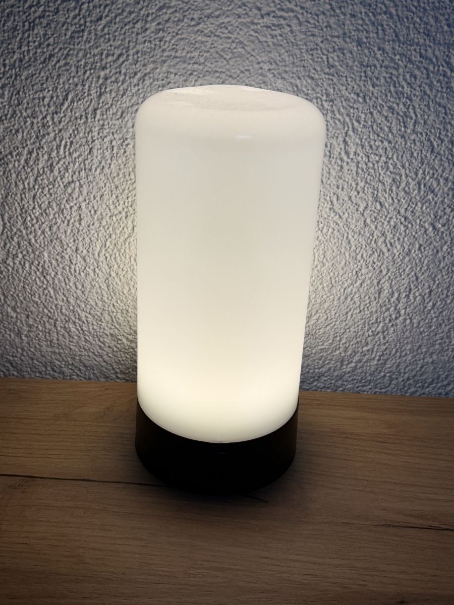 Lampade: Stimmungsvolle LED Lampe mit Sensor - Top Zustand! – Usato da Emmenbrücke venduto da itsnue 3