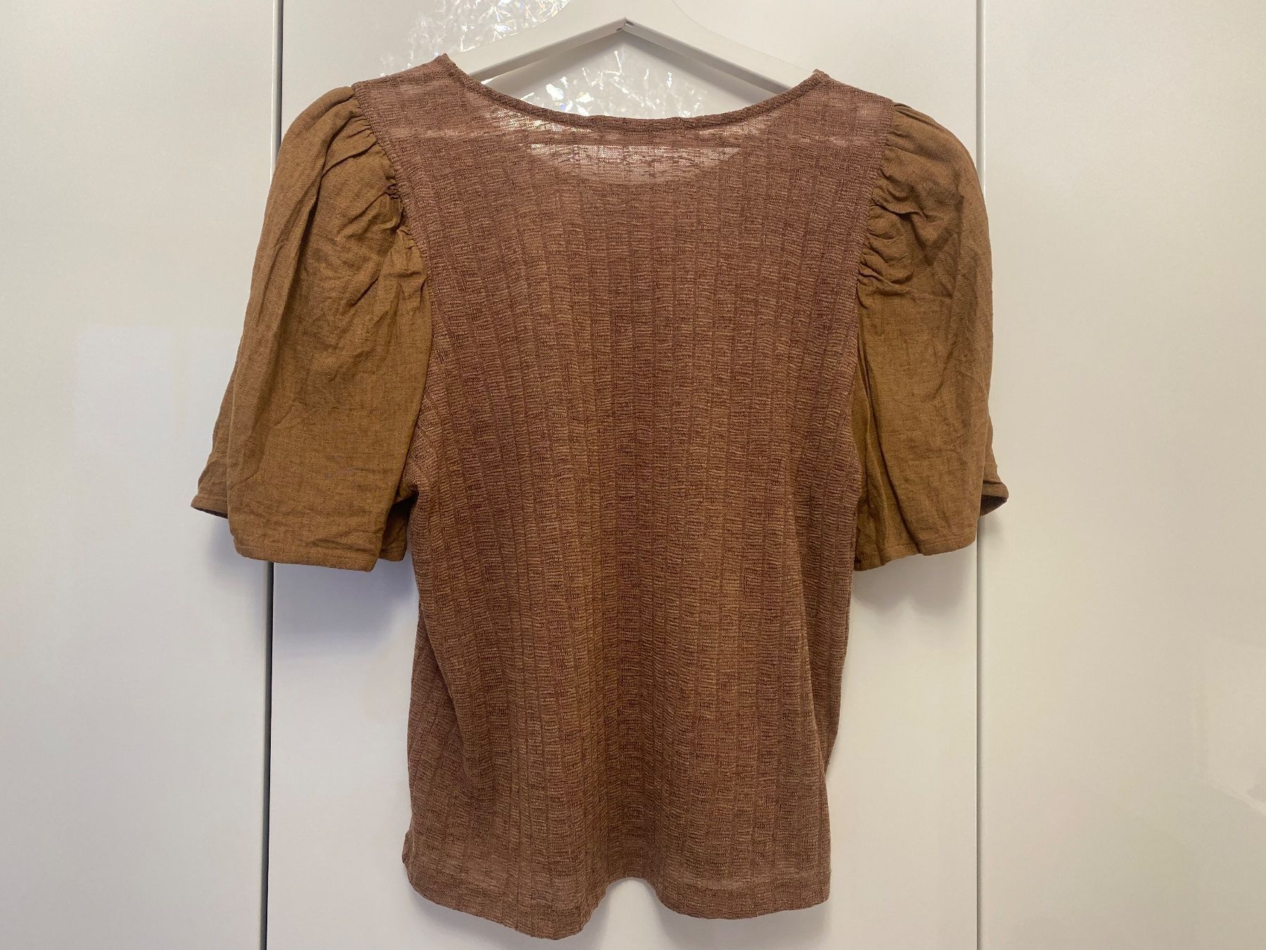 Mango Tops: T- Shirt von Mango ( Gr. S) – Gebraucht aus Merenschwand von R-R-R 1