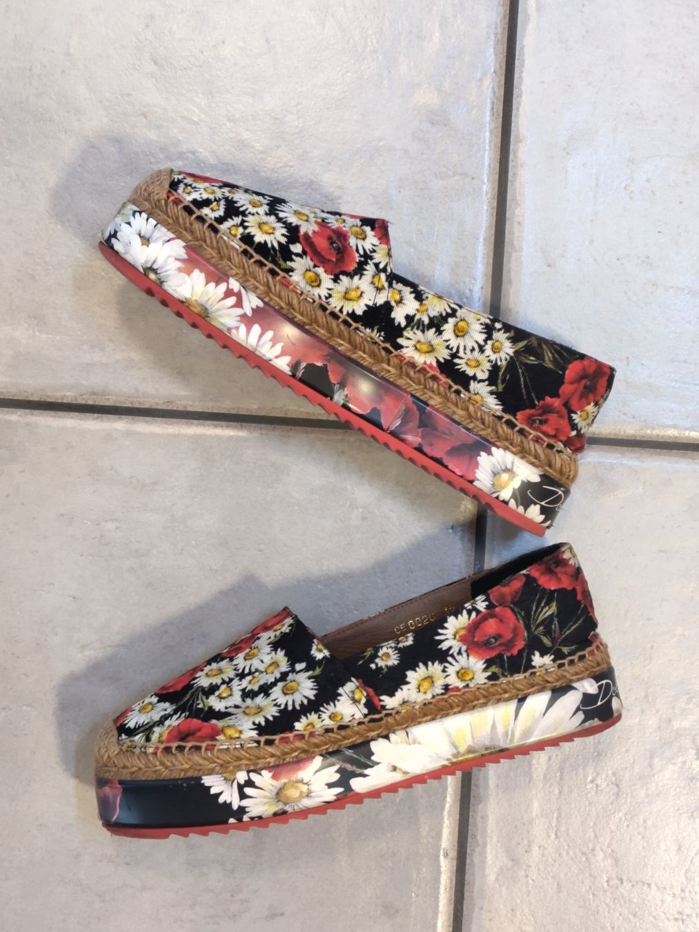 Dolce & Gabbana Scarpe da donna: Dolce & Gabbana Espadrilles mit Blumen Gr. 39 – Usato da Arbon venduto da Franca1979 1