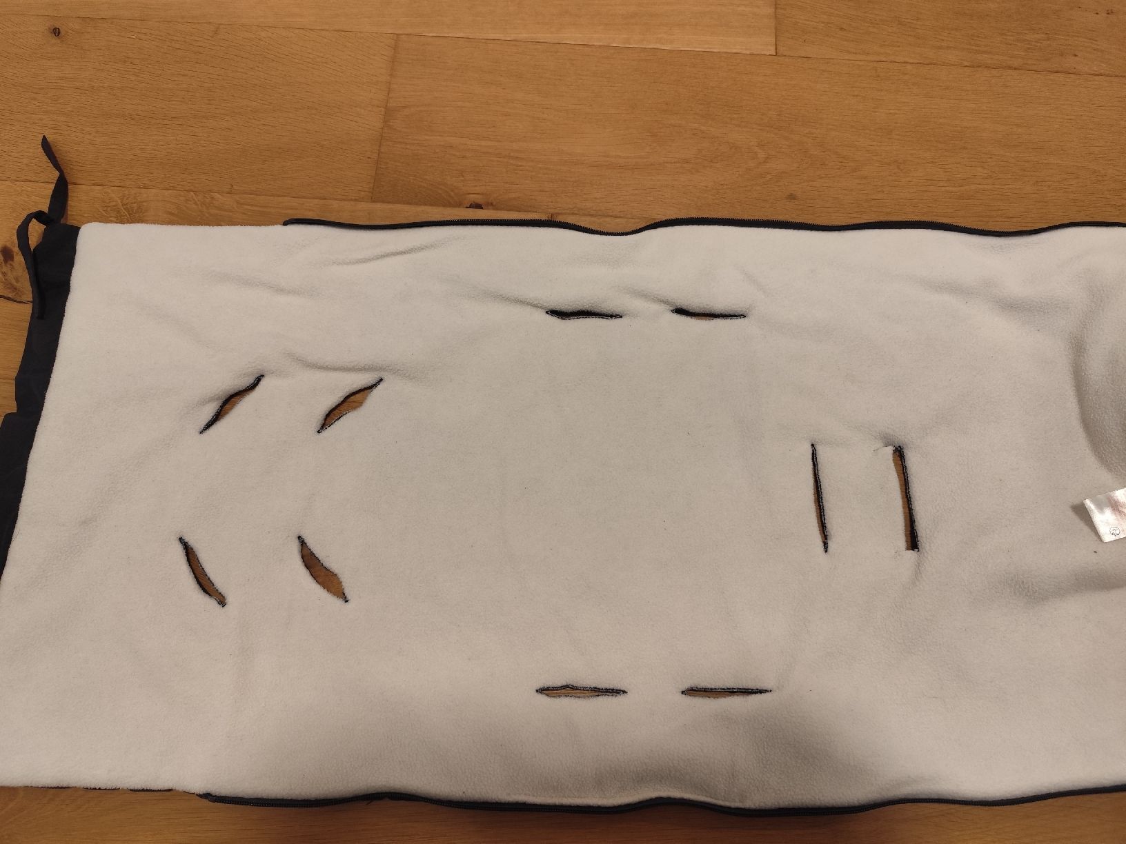 Sacchi a pelo: Vertbaudet Kinderwagen Fusssack Herbst/Winter – Usato da Hellbühl venduto da 30R_R30 2