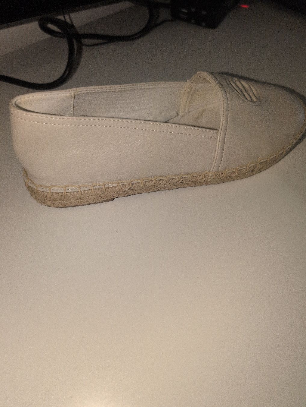 Scarpe da donna: Espadrilles crème - Élégantes et confortables - Taille 38 – Usato da Bassersdorf venduto da pca_cz6q 1