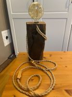CharmanLampe handgefertigt mit einem über 150jahr Holzbalke
