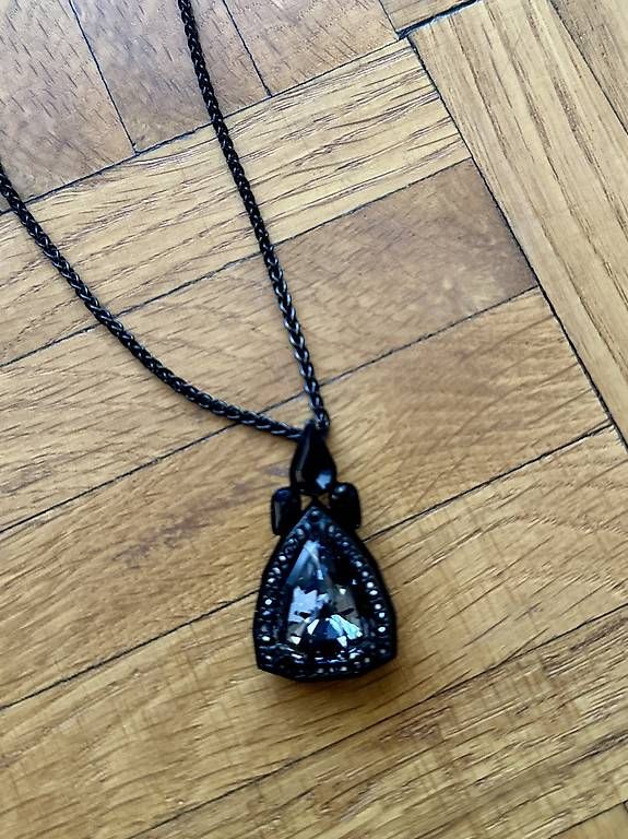 Catenine: Collier Swarovski – Usato da Genève venduto da Ninah71 1
