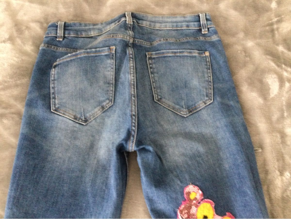 Jeans: Spezielle Jeans super  – D'occasion à Villnachern par Anita2006 3