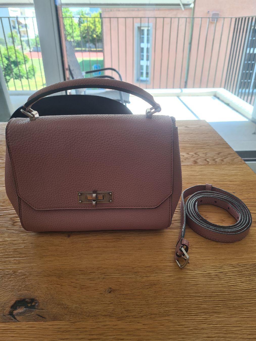 Bally Taschen für Damen: Bally Handtasche – Gebraucht aus Dübendorf von Silberfeder