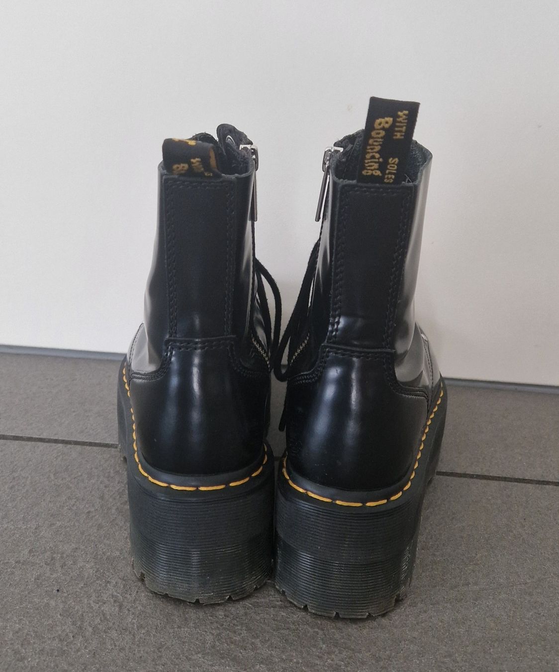 Dr. Martens Damenschuhe: Dr. Martens Jadon Max Plateau – Gebraucht aus Untersiggenthal von jac_25tx 2