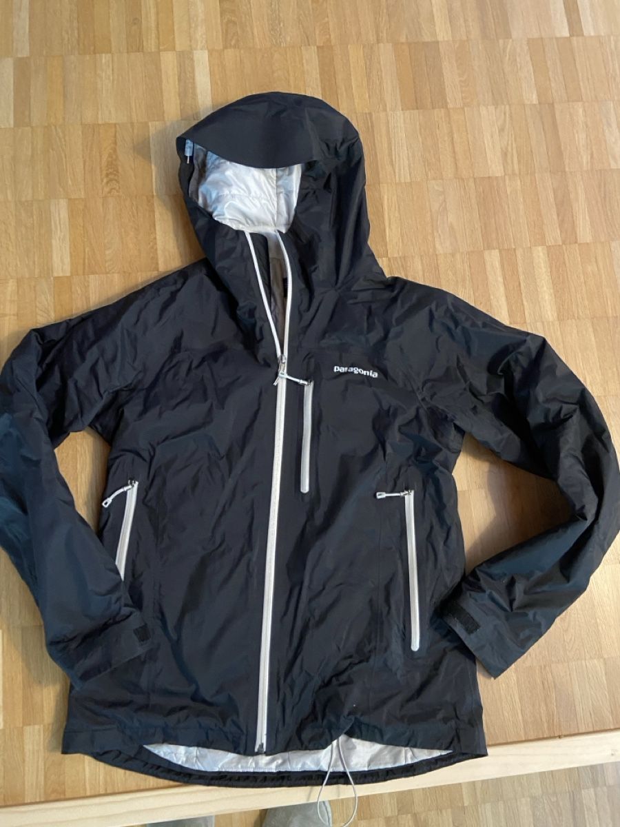Patagonia Cappotti: Patagonia Insulated Torrentshell Rain Jacket Waterproof – Usato da Münchenstein venduto da B771 1