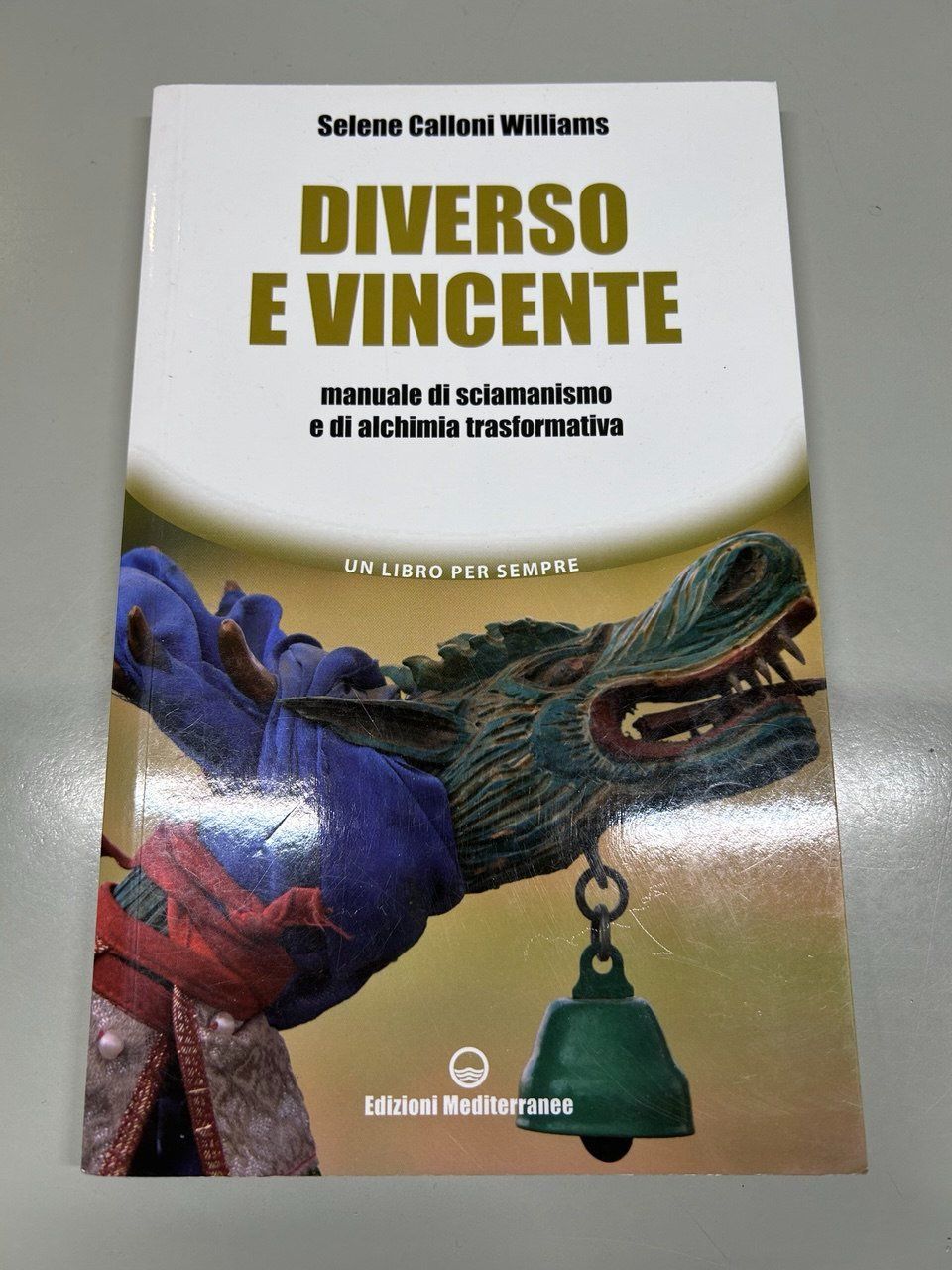 Bücher: Libro "Diverso e vincente" di Selene Calloni Williams – Gebraucht aus Giubiasco von LorisVale