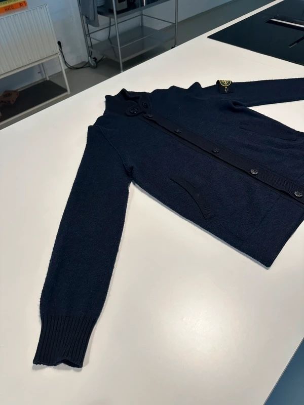 Stone Island Giacche: Stone Island Cardigan Grösse S-M – Usato da Basel venduto da gab_sy56 2