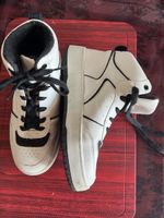 Baskets montantes blanches & noires, taille 38, comme neuves
