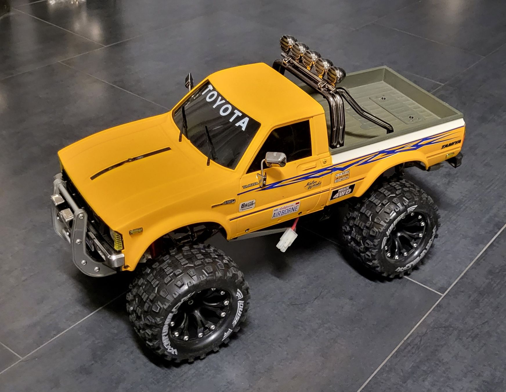Tamiya Modellismo RC: TAMIYA TOYOTA 4WD 1/10 – Usato da islikon venduto da mir_8cbw 3