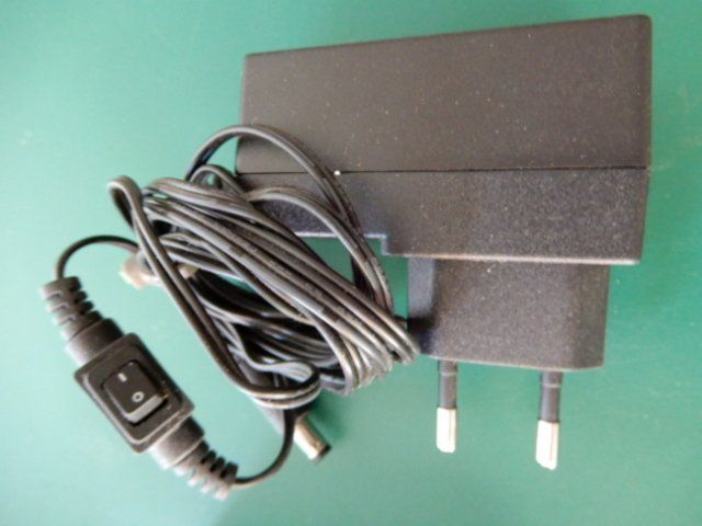 Netgear Hubs & Switches: NETGEAR ProSafe Plus Switch GS105E – Gebraucht aus Rapperswil SG von  2