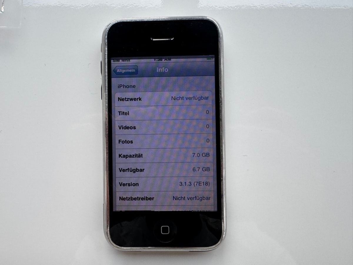 Apple Telefoni cellulari / Smartphones: Apple iPhone 2G mit OVP und Zubehör – Usato da St. Gallen venduto da hae_6rmh 4