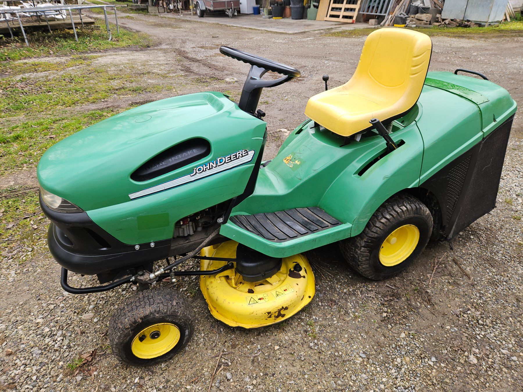 Tagliaerba: Rasentraktor John Deere – Usato da Oberburg venduto da M86 3