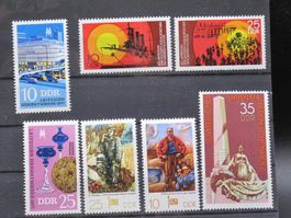 DDR 1977 Briefmarkenausstellung / Gedenkstätten **