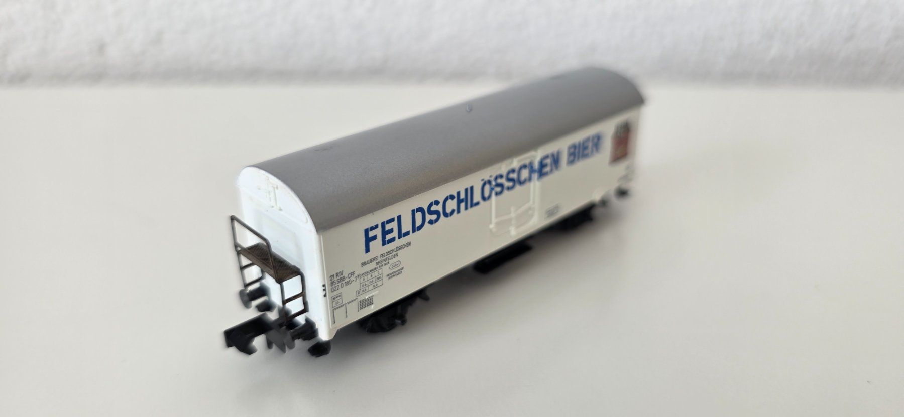 Roco Modellini di ferrovie: Kühlwagen Feldschlösschen Bier – Nuovo (secondo la descrizione) da Wittenbach venduto da Hase113 2
