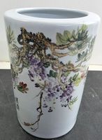 Porzellanvase mit handbemaltem Wisteria-Motiv – Taiwan