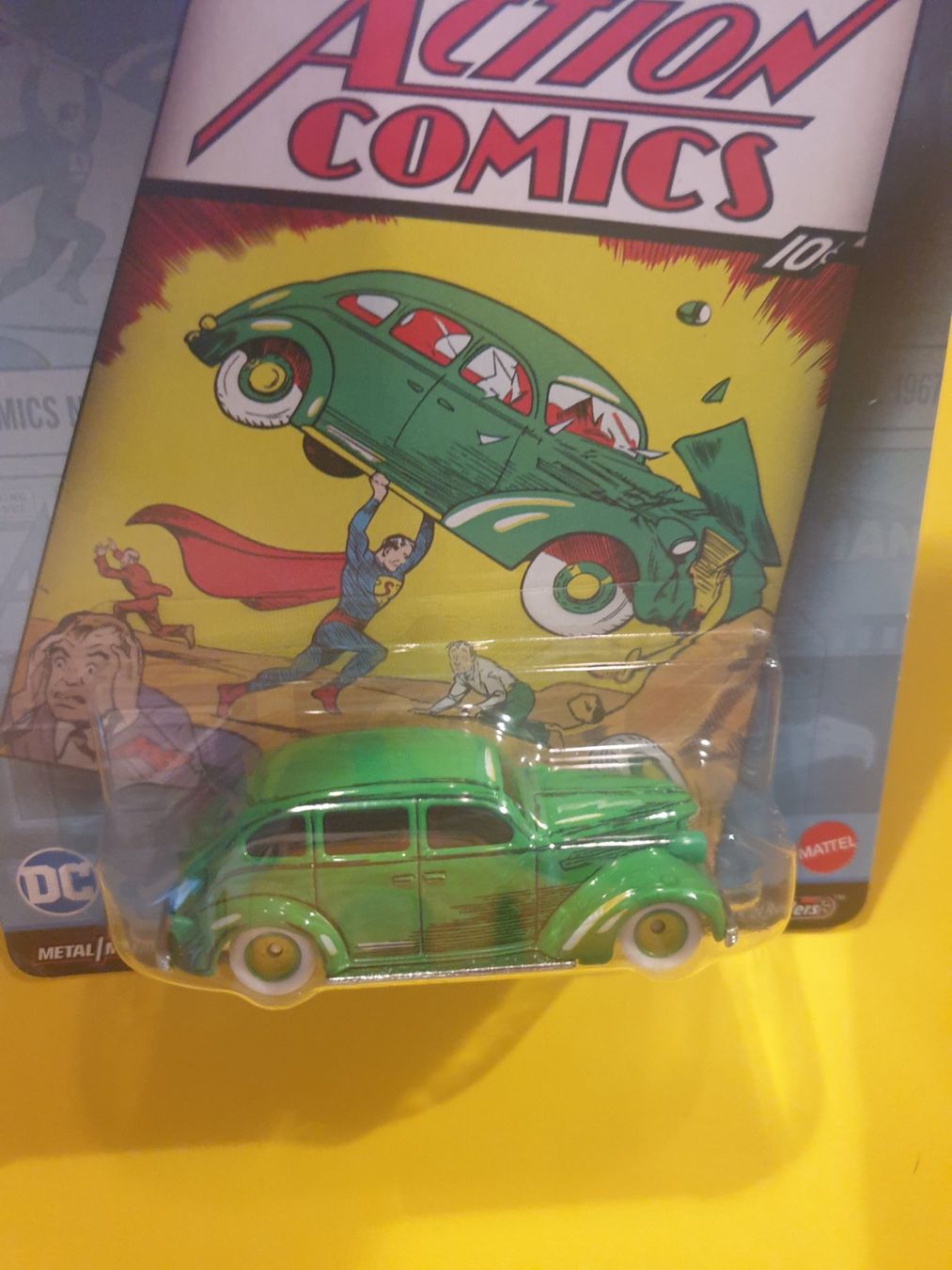 Hot Wheels Modellini d'auto: Hot Wheels ACTION COMICS #1 - ACTION SEDAN – Nuovo e nell'imballaggio originale da Oftringen venduto da Rotor 5