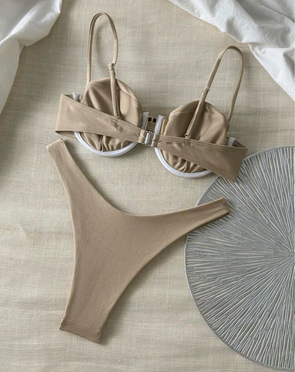 Maillots de bain & Bikinis: Bikini beige Grösse M – D'occasion à Winterthur par Flomiverse 1