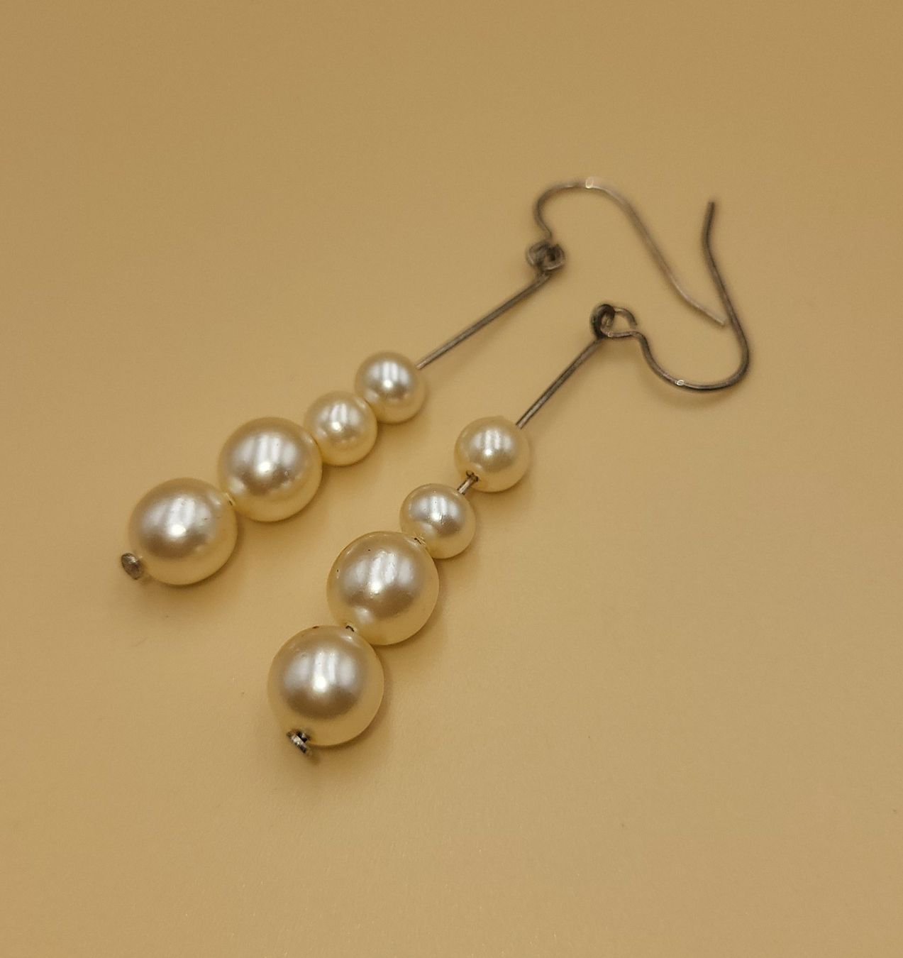 Ohrringe & -stecker: Elegante Silber Ohrhänger mit Perlen – Gebraucht aus Wald ZH von SwissPawnshop 3