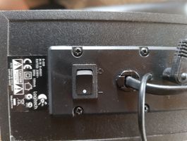 Logitech S-220 Lautsprecher