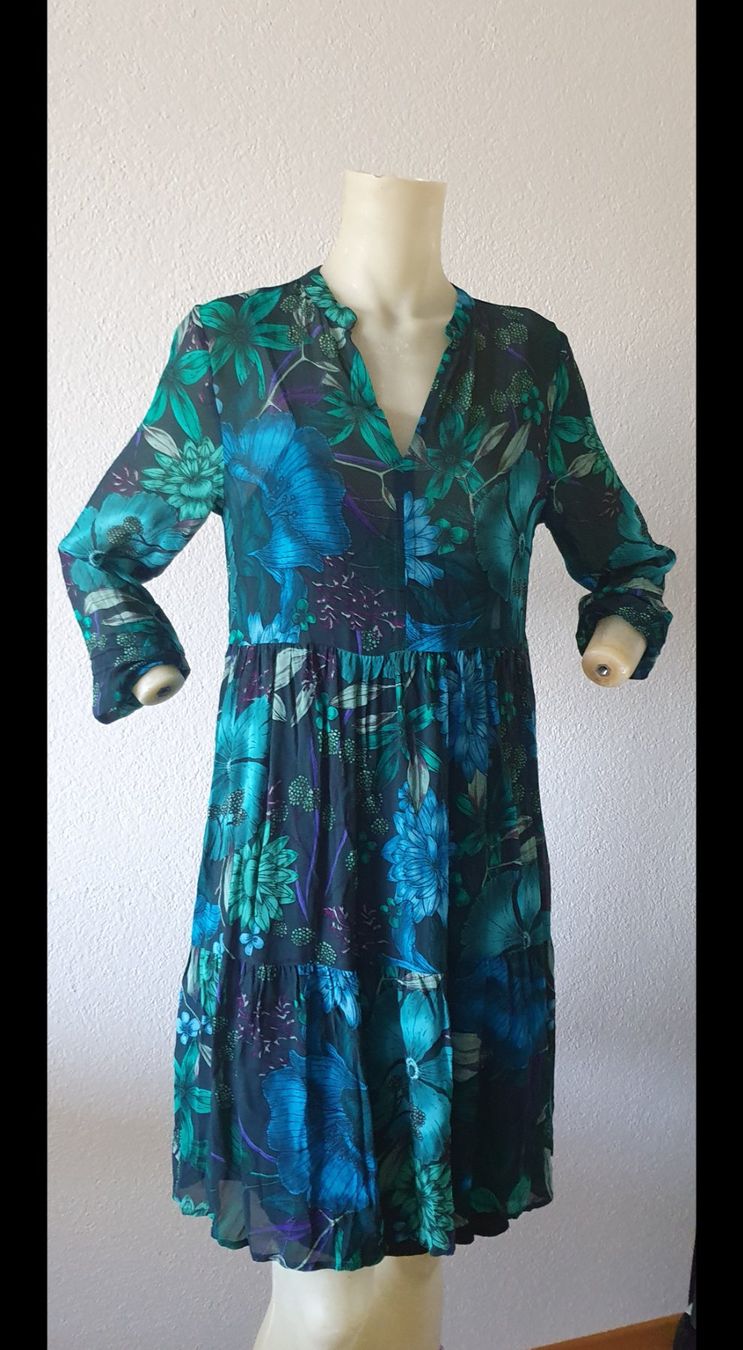 Nile Kleider: NILE Kleid grS, NEU, Viskose – Neu und originalverpackt aus Niederbipp von blu_jw7r 1