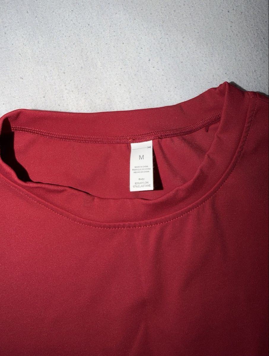 Shein Lotti di vestiti: Sportset zweiteiler rot – Nuovo (secondo la descrizione) da Oftringen venduto da soraia.i 1