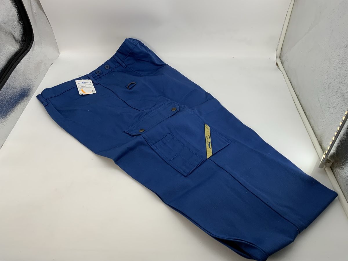 Wikland Pantaloni: Wikland Arbeitshose, Grösse 54, Neu, Blau – Usato da Erlach venduto da silvia3235