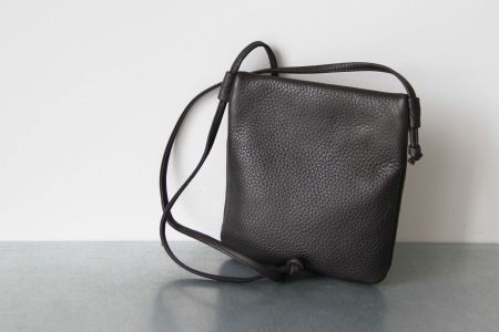 BREE Ledertasche - Umhängetasche / CrossBody Handtasche