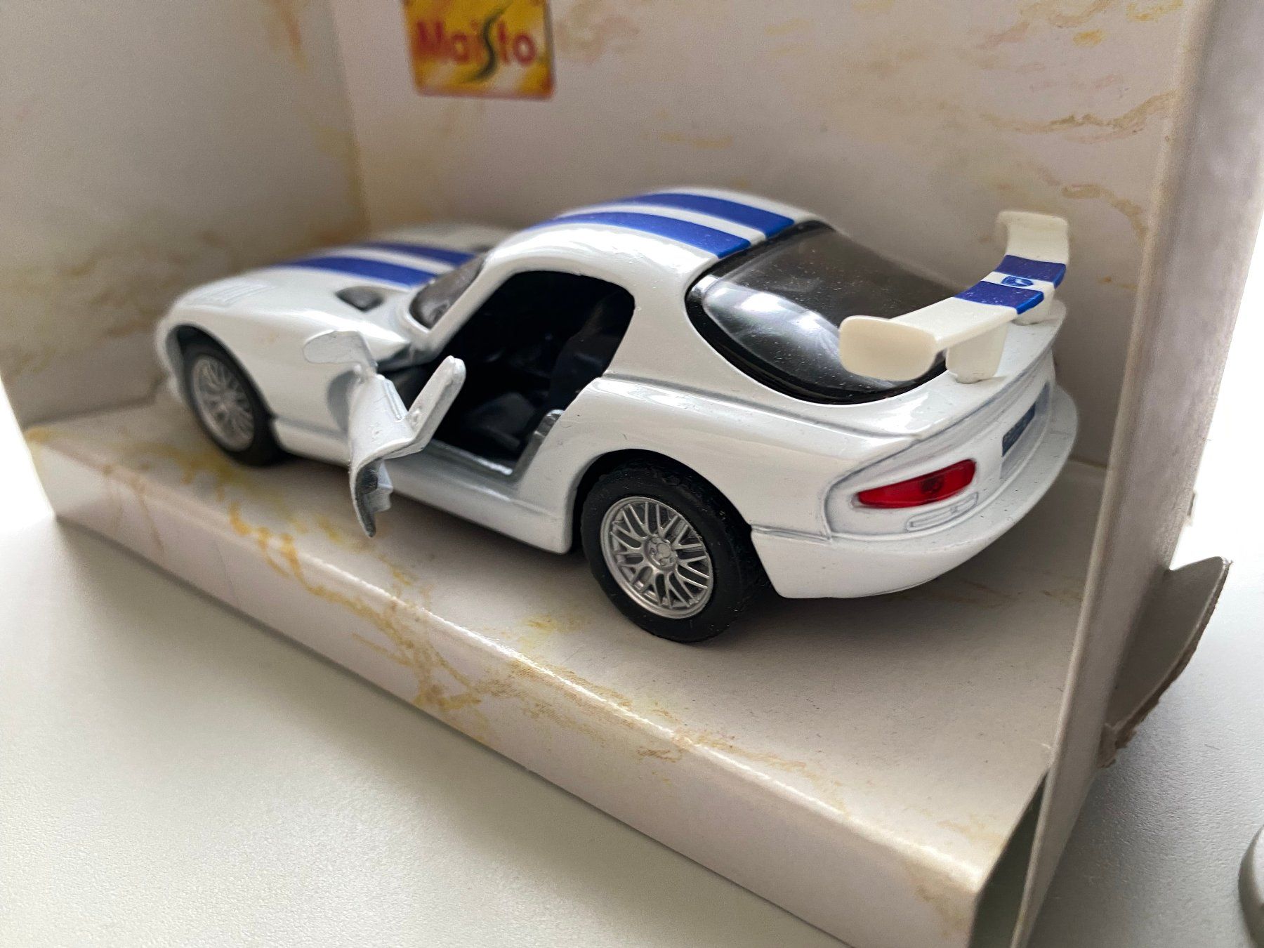 Dodge Modellautos: Dodge Viper GTS 1-43 Maisto 333 – Neu (gemäss Beschreibung) aus Kerzers von tisyayasuBE 4