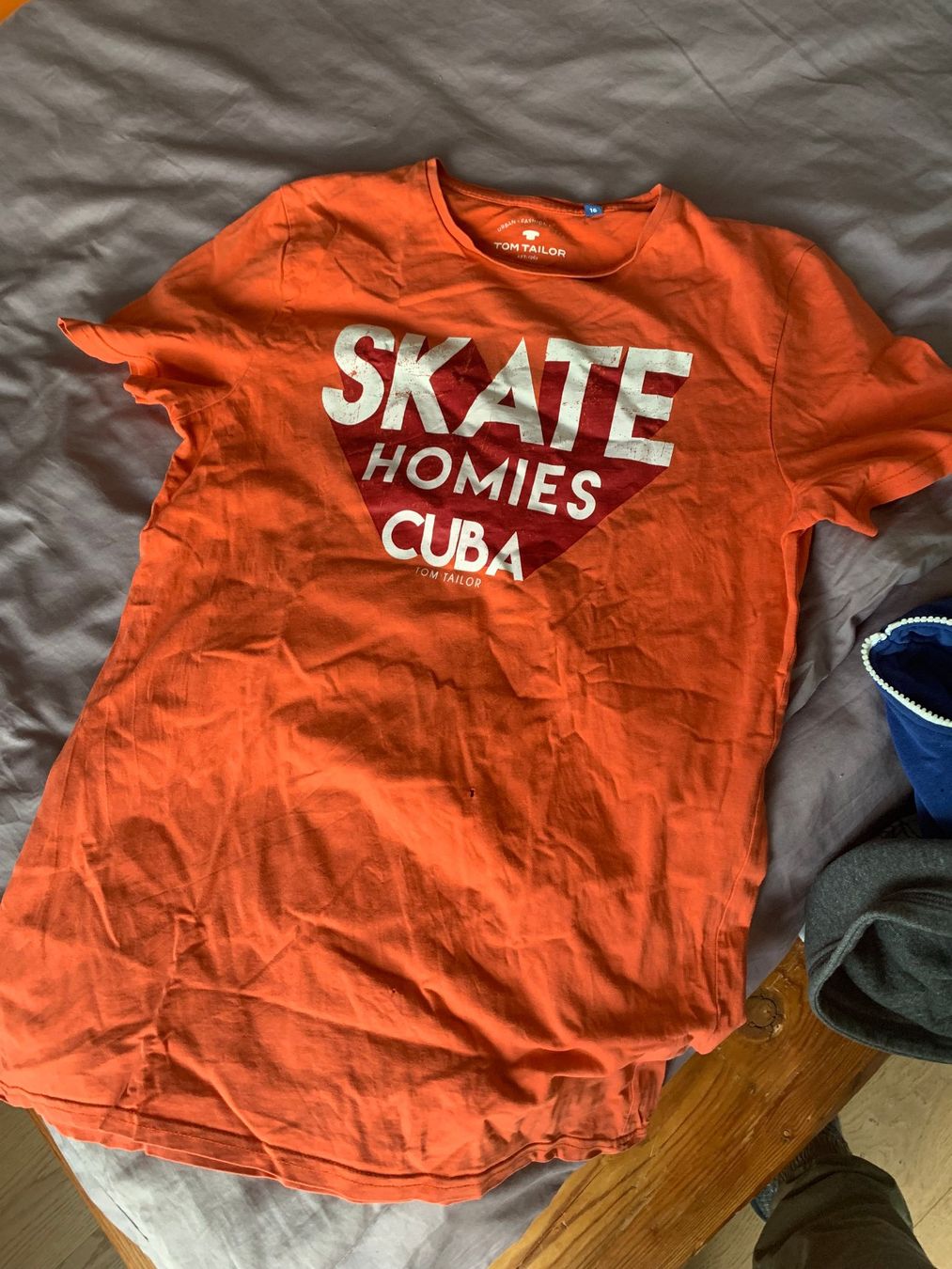 Camicie, T-shirt & Polo: T-Shirts 3er-Set (Grösse 170) – Usato da Hüntwangen venduto da PapaBob 2