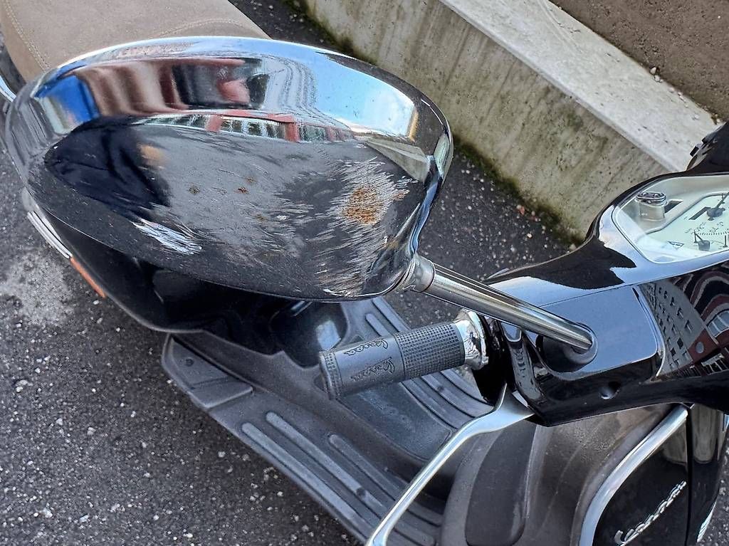 Scooters: PIAGGIO Vespa LX2 50 – Gebraucht aus Zürich von mel_6080 2