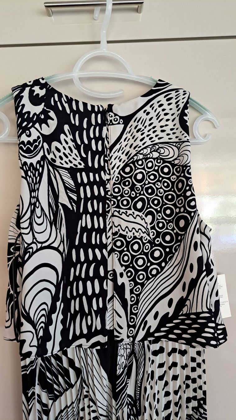 Phase Eight Tute: Jumpsuit Mit Plissees / Phase Eight – Nuovo e nell'imballaggio originale da Elgg venduto da Semmerli 3