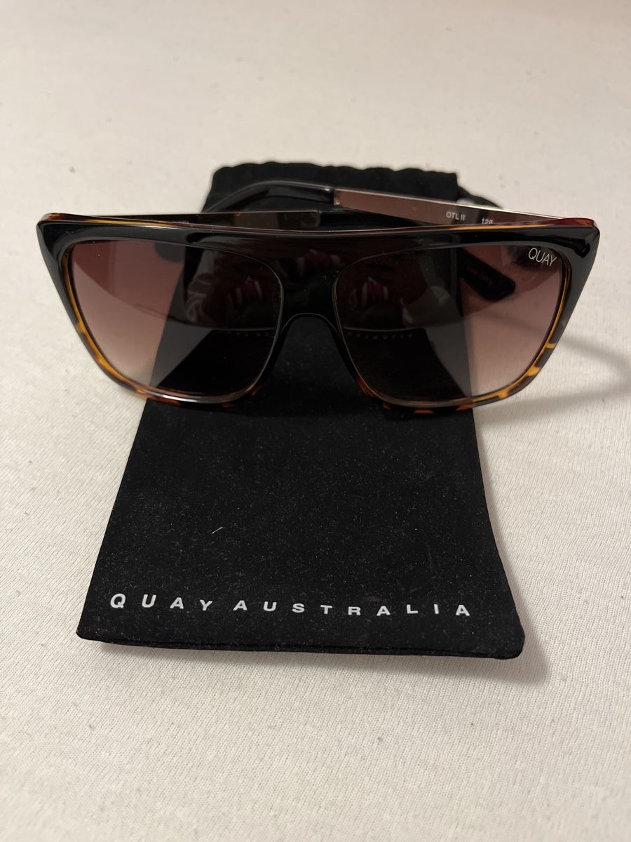 Occhiali & Lenti: Quay Australia Sonnenbrille – Nuovo (secondo la descrizione) da Dietikon venduto da na_129 1