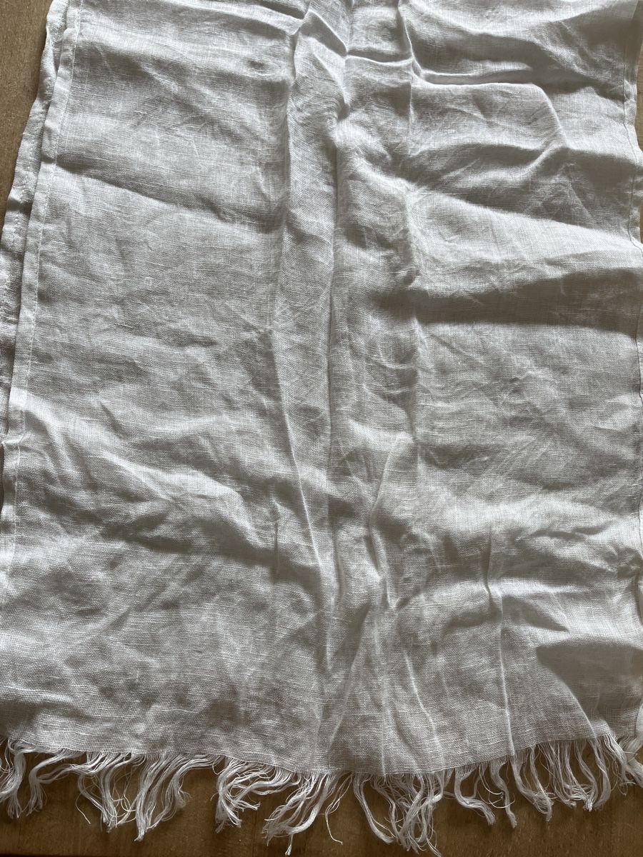 Foulards, Tücher & Schals: Wunderschönes weisses leinenHalstuch 42/190 cm – Neu (gemäss Beschreibung) aus Aesch BL von shuja01 1