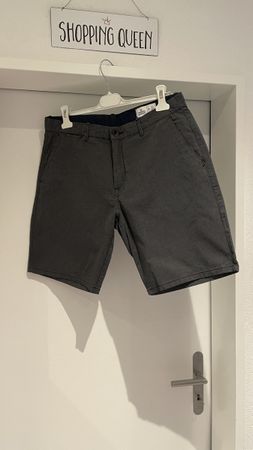 Herren-Shorts von Springfield, Slim Fit, Gr. 44, Grau, Top!