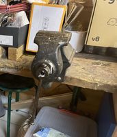 Schraubstock voll  im Funktion 48449