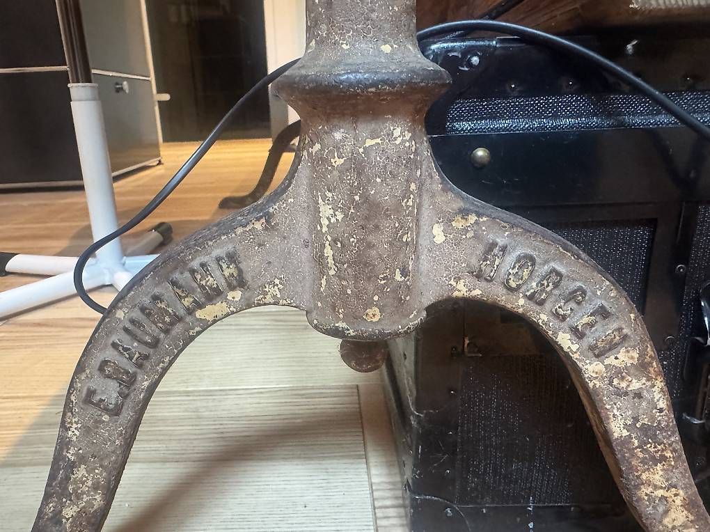 Tische: Beizentisch Horgen Glarus  – Gebraucht aus Weiningen ZH von Fabu1892 4