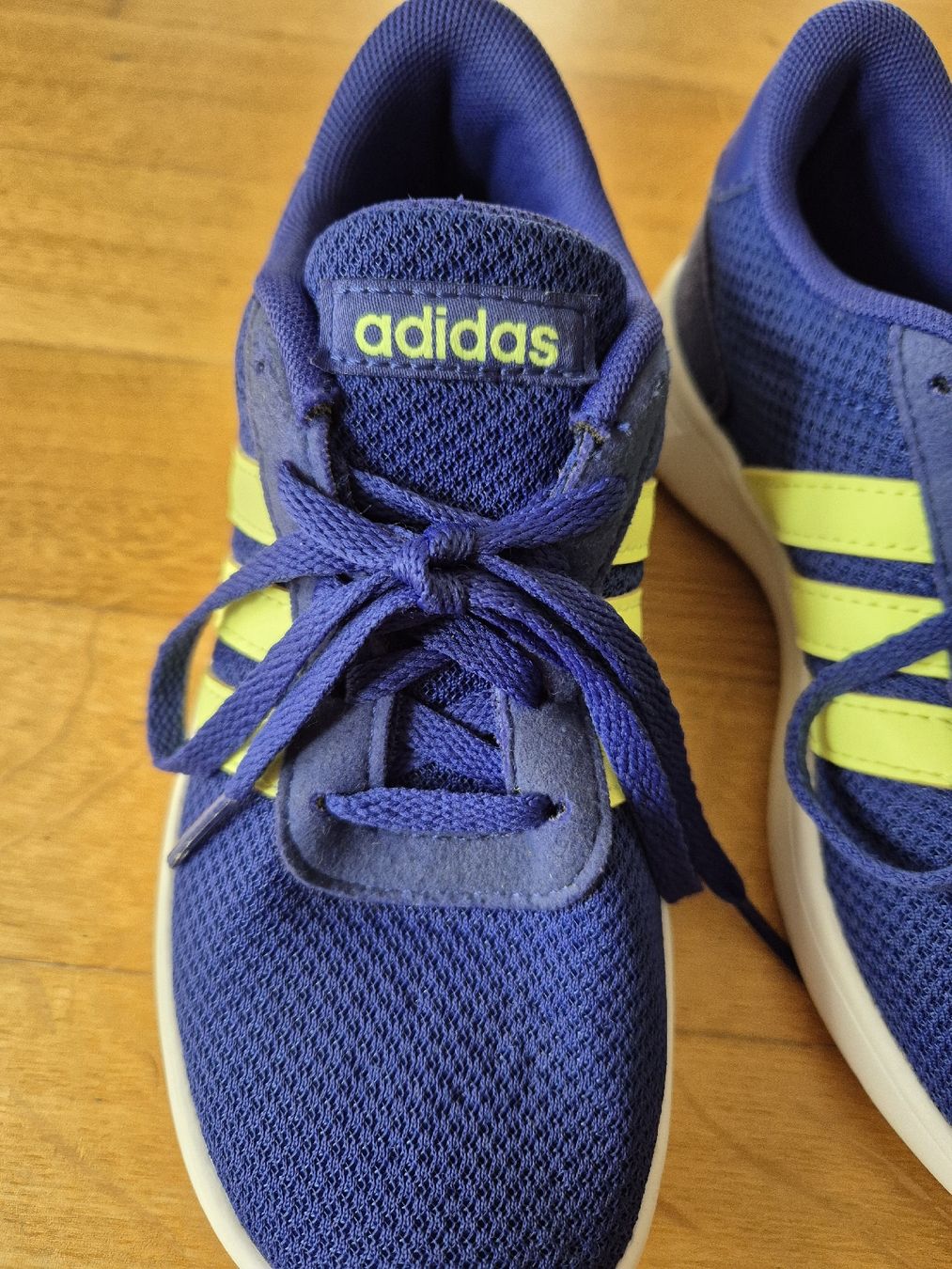 Adidas Scarpe per ragazzi: Turnschuhe Grösse 31 – Nuovo (secondo la descrizione) da Rickenbach SO venduto da S.u.n.s.h.i.n.e.83 4