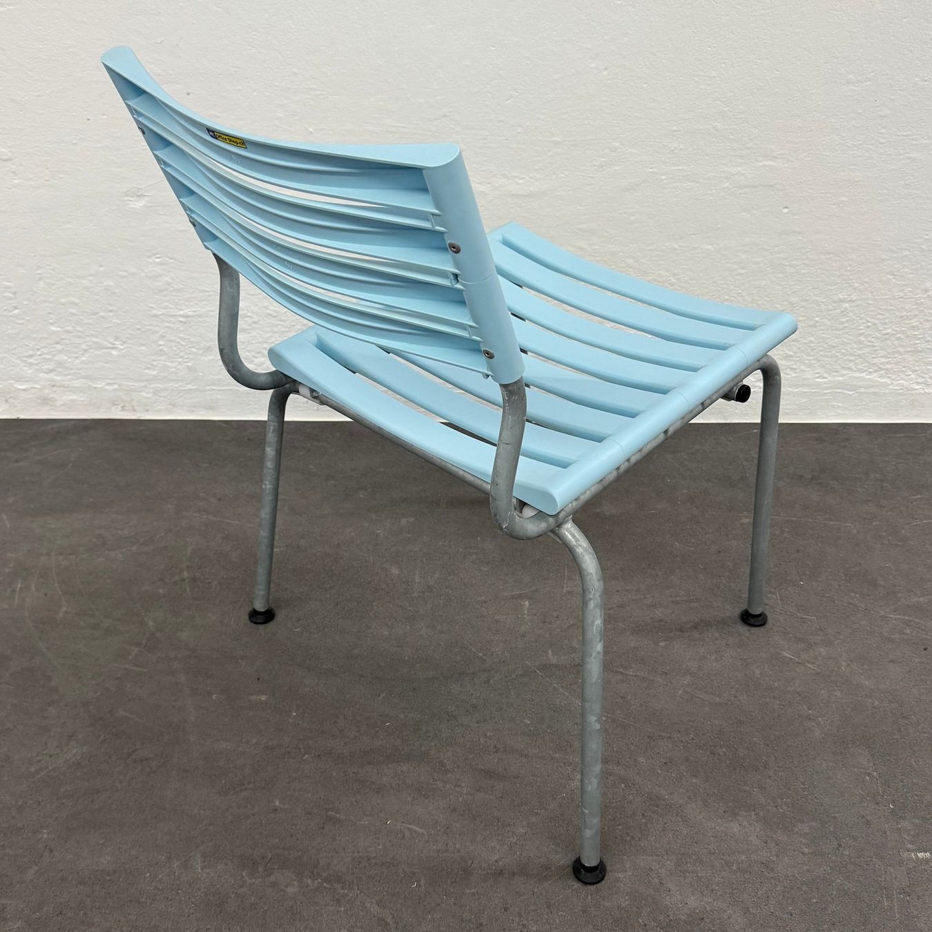 Stühle: Moobel Classic Gartenstuhl Hellblau – Gebraucht aus Schönenwerd von mcofficeshop 3
