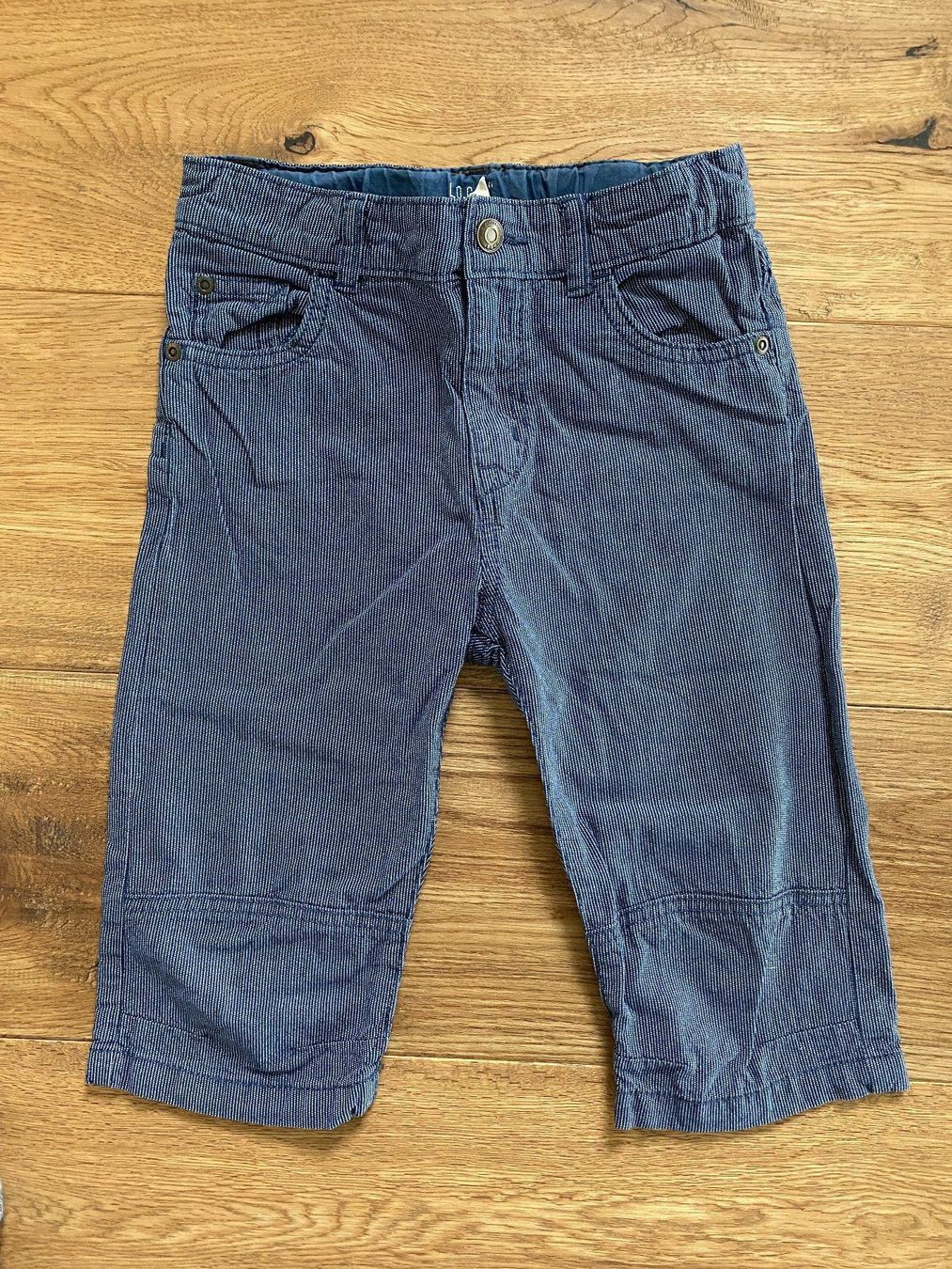 H&M Pantaloni: 3/4 Hose L.O.G.G von H&M Gr. 122 – Usato da Steinerberg venduto da luckyfin