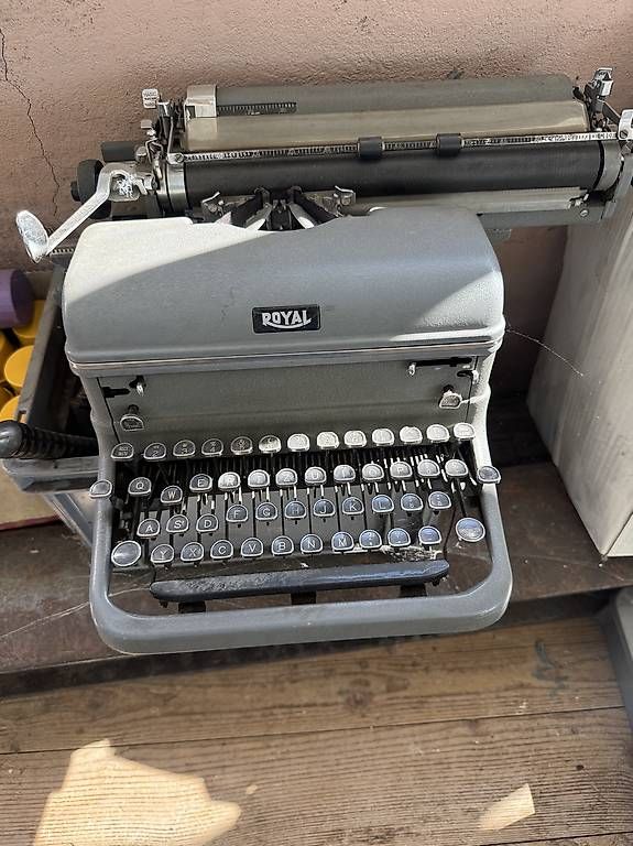 Macchine da scrivere: Schreibmaschine – Usato da Frauenfeld venduto da KelvinG 1